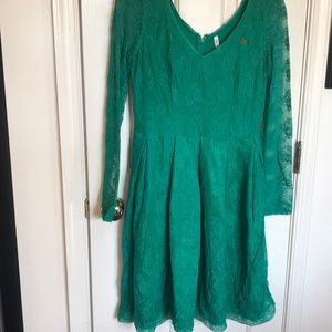 MODCLOTH NWT Emerald Green Lace Vintage Dress